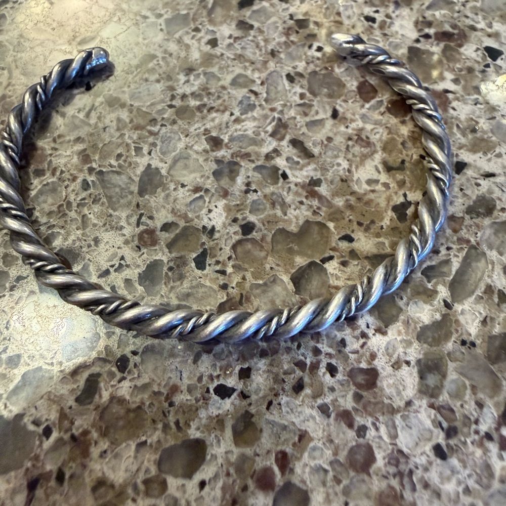 Silver 925 Twisted Rope Style Bracelet.
